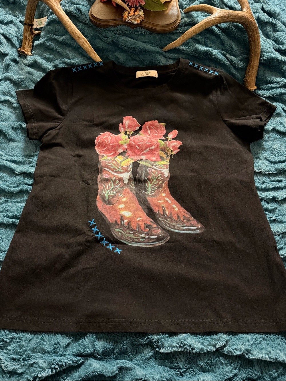 John Moon Texas Women’s Large Western Cowgirl Boots Roses Graphic Tee Black
